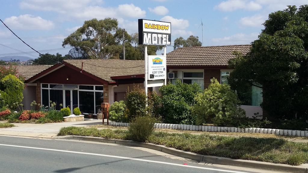 Rainbow Motel Kowen Bagian luar foto